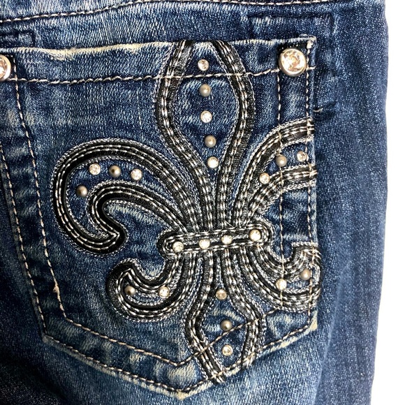 Miss Me Jeans - Picture 1 of 7